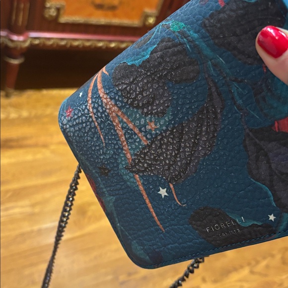 Fiorelli print Crossbody logo bag - Picture 7 of 13